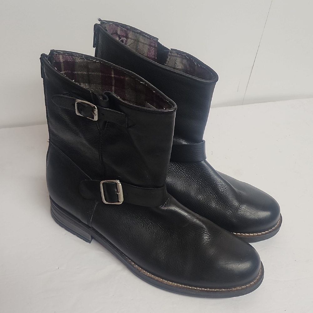 Made In Portugal Black Leather TOPMAN Ankle Boots with Buckles & Back Zipper